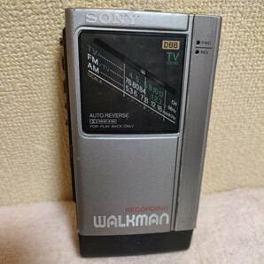 【ジャンク】 SONY ソニー WALKMAN ウォークマン WM-F404 オートリバース ラジオ【匿名】即日発送!!の画像1