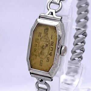 GRUEN グリュエン 腕時計 ウォッチ 手巻き 機械式 銀 シルバー P151