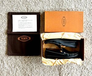 TOD'S ドライビングシューズ size8 1/2 ネイビー