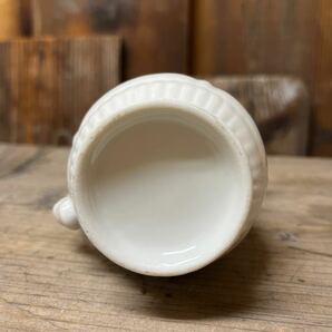 3個セット 白磁 ミルクポット レトロ アンティーク クリーマー キャンプ コーヒー カフェオレ ラテアート シュガーポット 陶器 喫茶 古いの画像5
