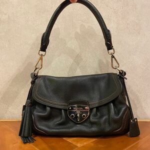 極美品　プラダ　PRADA オールレザー　フリンジ　ワンショルダーバッグ　黒