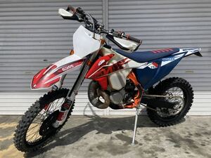 300EXC SIXDAYS 仕様　MY2023 おまけ付き　250EXC 250EXC-F オフロード　ツースト　エンデューロ　KTM 