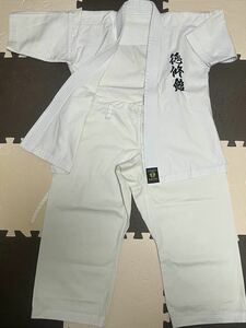 ** liquidation front used * Kids * karate road put on * top and bottom set * 1 number **