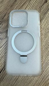 iPhone 15pro用のスマホケースですmagsafe対応カラーホワイト（半透明）スマホリング付き