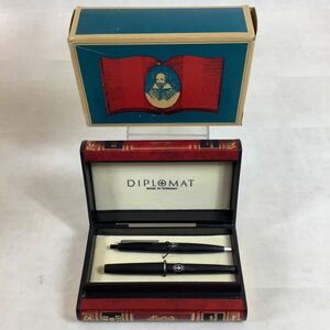 C2021【美品・14K】未使用? DIPLOMAT／ディプロマット. 万年筆. ボールペン セット. CD800 万年筆ペン先14K. ブック型ケース