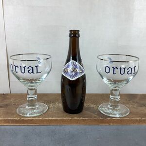 ASA049. ORVAL／オルヴァル. ベルギービール 空きビン. グラス x 2点