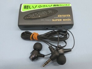 ☆aiwa CR-A05 ラジオ ポケットサイズ 電池、イヤホン付き アイワ 動作品 92099☆！！