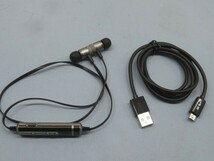 ★Music H6 ワイヤレスイヤホン ミュージック USBケーブル付き 動作品 92627★！！_画像4