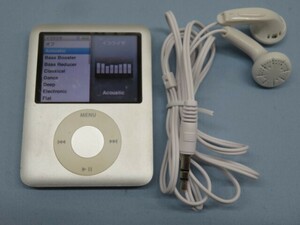 4GB/第3世代★Apple A1236 デジタルオーディオプレーヤー iPod nano アップル アイポッドナノ イヤホン付き 動作品 92783★！！