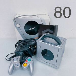 3A071 Nintendo ニンテンドー GAME CUBE ゲームキューブ DOL-001 本体 シルバー コントローラー付 取説付 元箱付