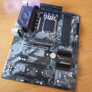 ASRock B660 PRO RS LGA1700 アスロックの画像1