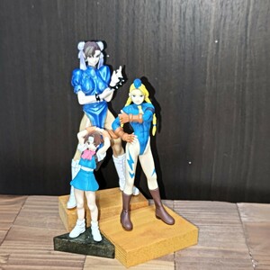 2 week exhibition .*CAPCOM Street Fighter * spring beauty, Cami, Sakura * gashapon figure etc. 3 body set 