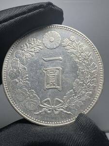 新一円銀貨 明治23年 /古銭 /一圓 /硬貨 
