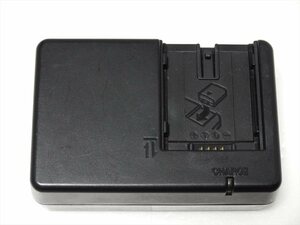 HITACHI DZ-ACS3 original battery charger Hitachi DZ-BP14S for postage 300 jpy 08h09