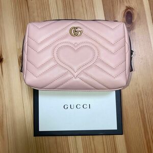 GUCCI　GGマーモントコスメポーチ　