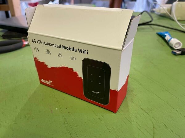 ●4G LTE-Avanced Mobile Wifi●コンパクト①