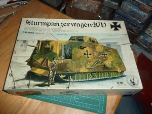 1/35 　ドイツ突撃戦車 A7V　タウロモデル TAURO MODEL WW1 STURMPANZERWAGEN A7V シュトゥルムパンツァーヴァグン