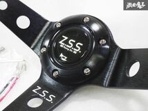 ■【未使用 アウトレット】ZSS Z.S.S. 汎用 ディープコーン ステアリング ハンドル 35φ カーボン調 黒×青ステッチ スカイライン 棚22-5_画像2