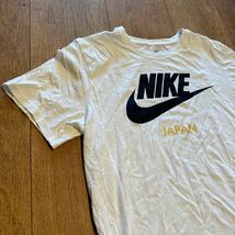 NIKE 半袖Tシャツ SIZE L レディース　_画像3