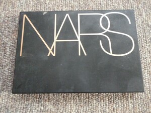 NARS スキンディープアイパレット