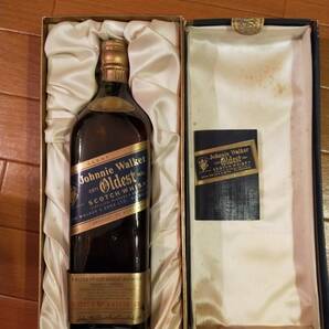 Johnnie Walker ジョニーウォーカー ブルーラベル オールデスト スコッチウイスキー 750ml 43％ 化粧箱(被せ蓋の下部が一部破損)の画像3