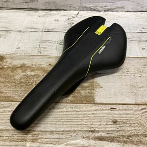 Q076 セラ ロイヤル Selle Royal サドル seta s1