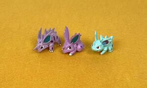 ●希少 TOMY MONSTER COLLECTION POKEMON ニドラン ニドリーナ ニドリーノ 3体 トミー ポケモン モンコレ モンスターコレクション　初期●