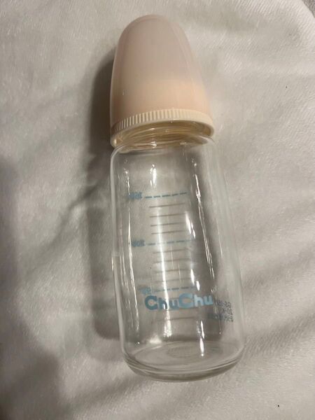 ガラス哺乳瓶 パステルピンク 美品