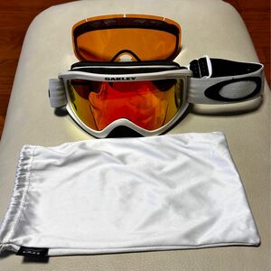 OAKLEY(オークリー) O Frame 2.0 XS/キッズ用スノーゴーグル　※確認事項あり