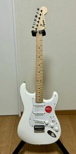 新同美品 即決 Squier SONIC ストラトキャスター HT ハードテイル