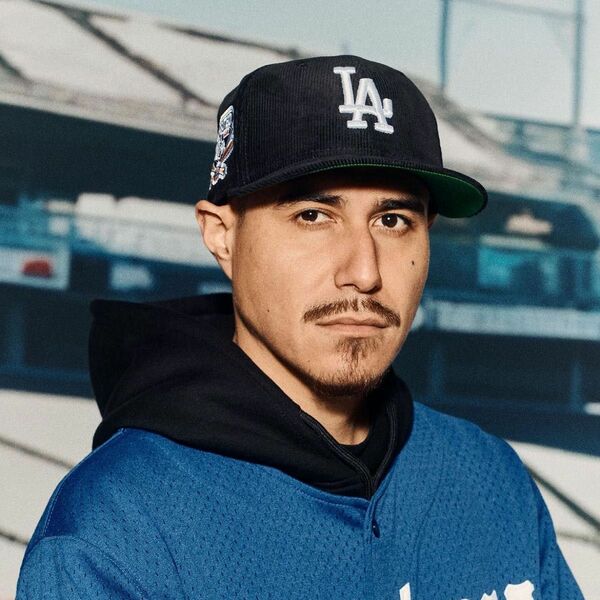 UNDEFEATED Dodgers New Era Corduroy Cap アンディフィーテッド ドジャース　大谷翔平