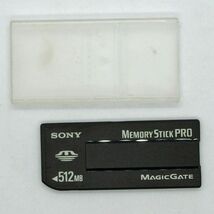 SONY 512MB メモリースティック（ケース付・中古）_画像1