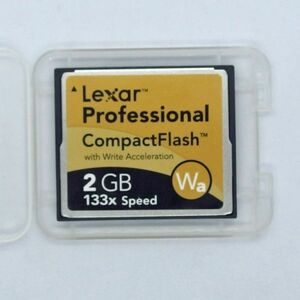 Lexar Professional 133倍速 2GB CFカード（ケース付・中古）