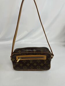 美品　LOUIS VUITTON　ルイヴィトン　ポシェット・シテ　モノグラム　M51183 シリアルSD0013 サイズ約 横20.7cm×縦11.5cm×幅5.5cm 