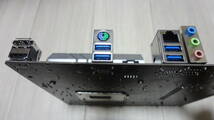 ASRock B460M MicroATXマザーボード ジャンク CPUソケット：LGA1200 ジャンク品 付属品I/Oパネル その3_画像10