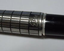 PILOT パイロット 万年筆 エリート 金属キャップ ペン先 18K 750 F H576 格子柄 ショート軸 _画像6