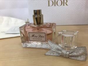 #5766　Miss Dior/ミス ディオール オードゥ パルファン 30ml ブランド 香水 ショッパー付　未使用品