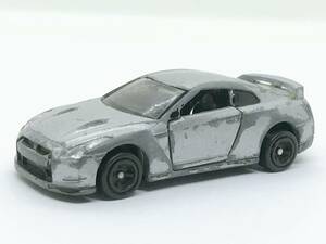 て2★トミカ ミニカー 日産 ニッサン GT-R ワイドホイール シルバー 1/61 2008