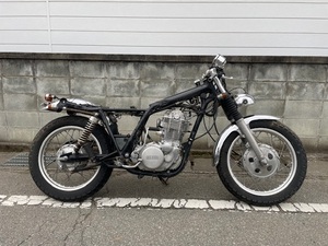 SR400部品取り車！カスタムベース、レストアベース！当時物レア希少旧車(ヤマハ　YAMAHA カフェレーサー　SR500 FTR TW XS XT SL TX)