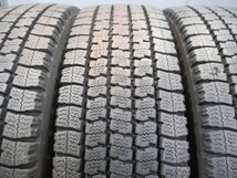 管理番号 R257 スタッドレス 中古トラック 205/85R16 117/115N LT 冬4本価格！TOYO DELVEX M935 2022年製_画像3