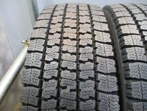 管理番号 R259 スタッドレス 中古トラック 205/70R17.5 115/113N LT 冬4本価格！TOYO DELVEX M935 法人宛/営業所止め送料無料_画像2