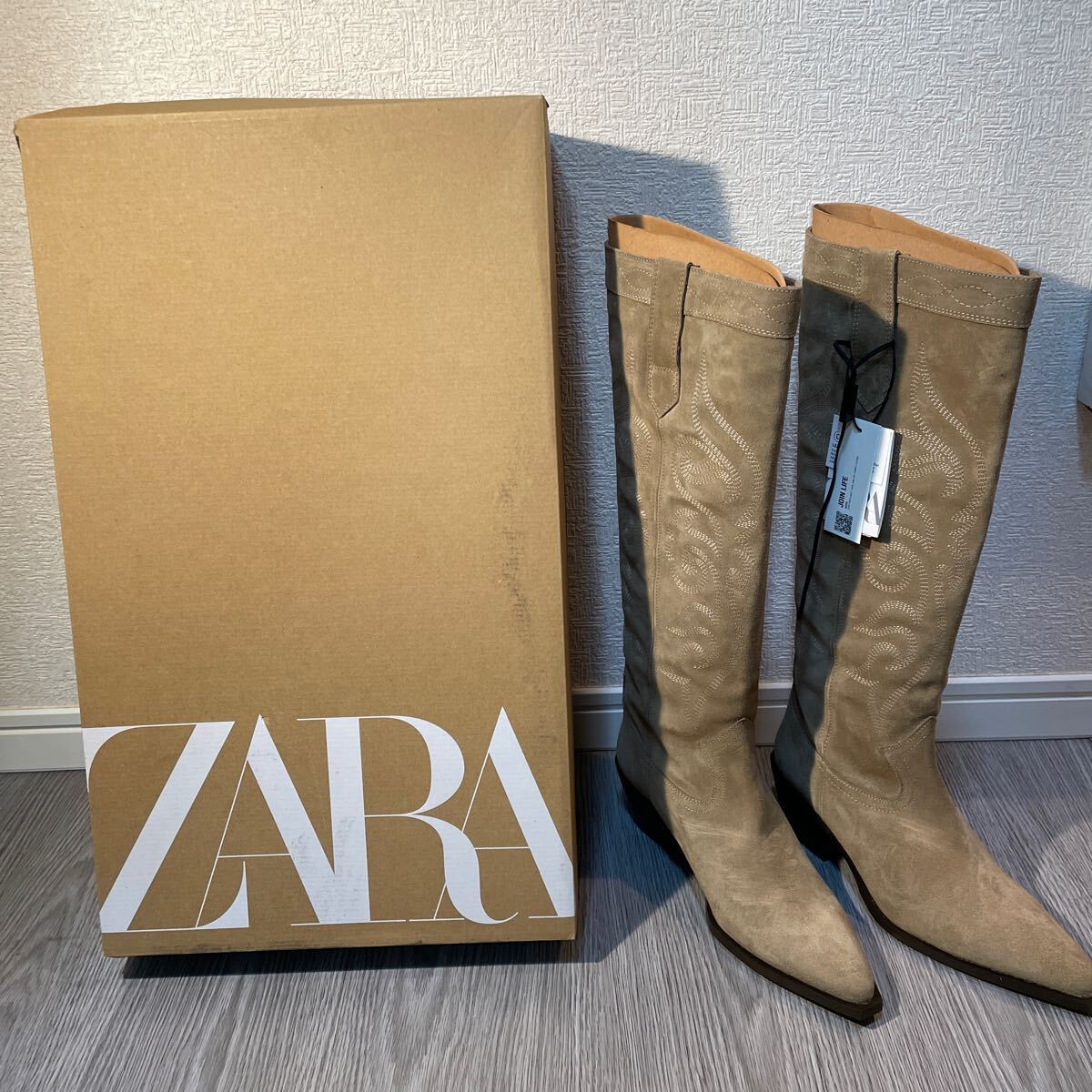 Yahoo!オークション -「zara ブーツ」(ザラ) (さ)の落札相場・落札価格