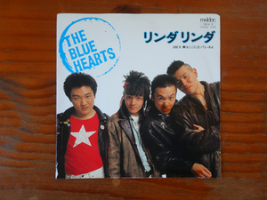 見本盤 THE BLUE HEARTS ザ・ブルーハーツ リンダリンダ / 僕はここに立っているよ EP レコード 7MEA-15