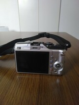オリンパス カメラ E－PL2 (簡易動作 OK) レンズ(40－150mm) 充電器_画像5