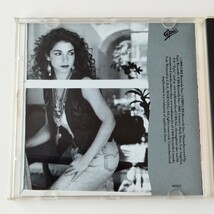 【輸入盤】GLORIA ESTEFAN/CUTS BOTH WAYS(EK45217)グロリア・エステファン&マイアミ・サウンド・マシーン/カッツ・ボース・ウェイズ/89年_画像3