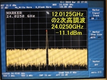 【HPマイクロ波】MICRO LAMBDA社 MLOS-1297A MULTI-OCTAVE BANDS YIG発振器 実測3.3GHz-14GHz +17dBm +15V/-5V 動作簡易確認済 ジャンク品_画像7