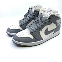 中古 NIKE WMNS Air Jordan 1 Mid BQ6472-115 27.0cm ナイキ エアジョーダン ウィメンズ スニーカー グレー ホワイト(Y0321_7)_画像2