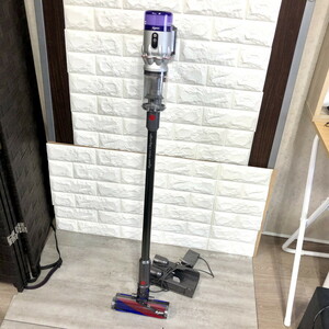 送料無料 中古 dyson SV21 コードレスクリーナー ダイソン　動作確認済み(Y0329_8)