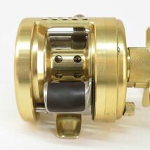 123s SHIMANO シマノ 00 CALCUTTA CONQUEST カルカッタコンクエスト 200 右ハンドル ベイトリール 本体のみ ※中古_画像4