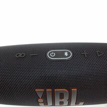 100s JBL CHARGE 5 ポータブル防水スピーカー ブラック ※中古_画像4